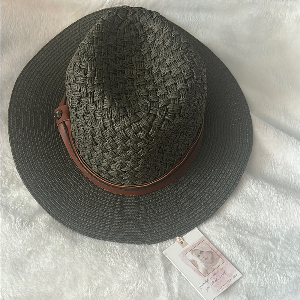 Jessica Simpson Dark Green Hat with Brown Touches. Beautiful ☘️